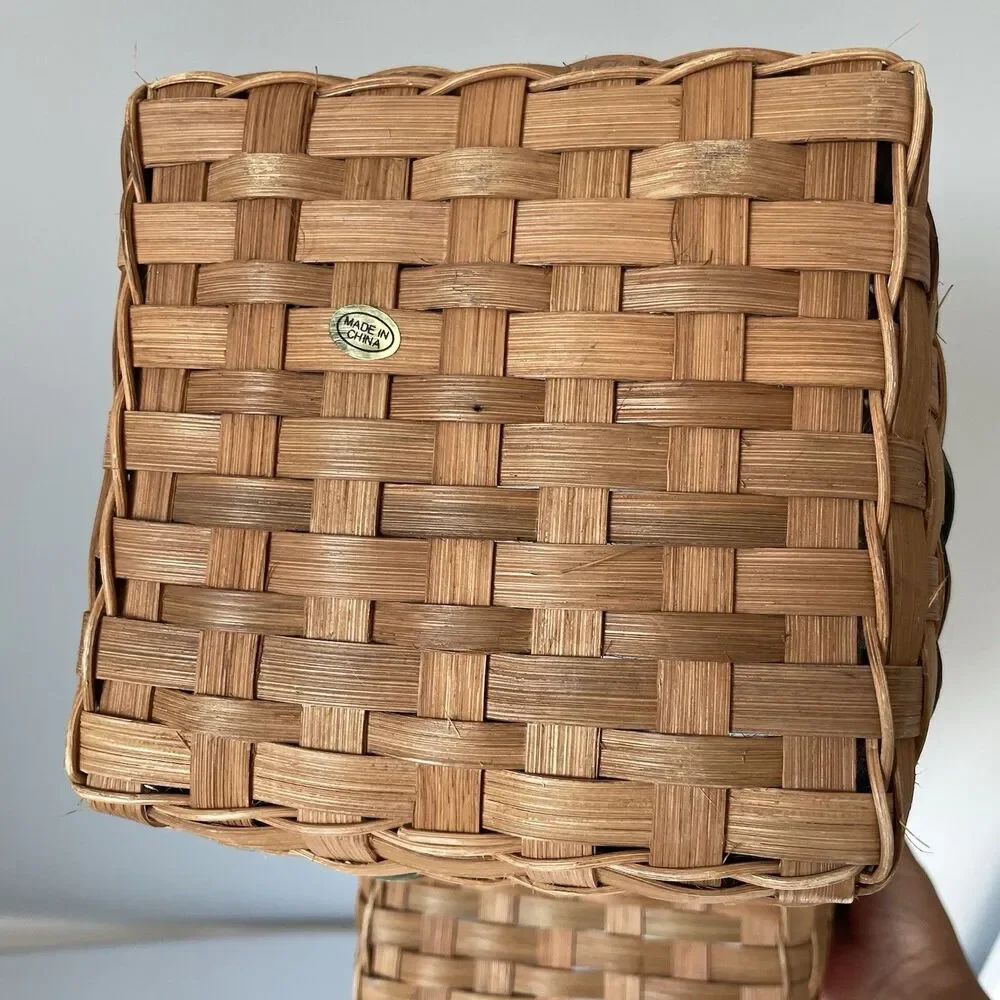 Vintage Rustic Country Woven Stair Basket Cottagecore Tan Red Green 13' x 14'